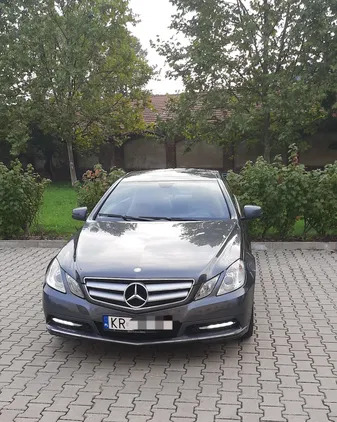 Mercedes-Benz Klasa E cena 53000 przebieg: 155000, rok produkcji 2011 z Kraków małe 254